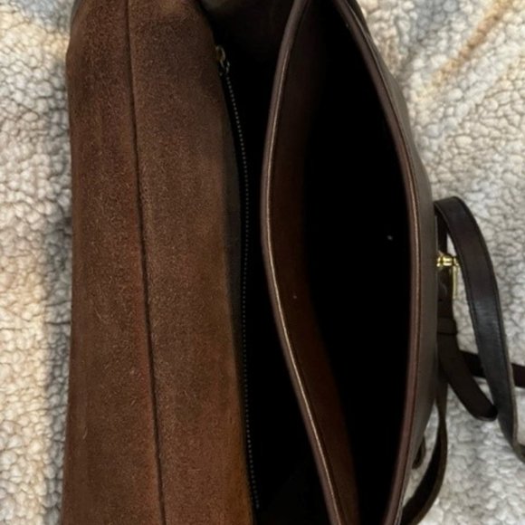 Vintage Coach Willis Handbag style # C6U-9927 - Picture 3 of 5